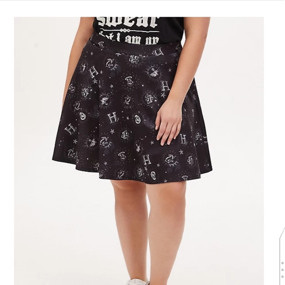 🆕HARRY POTTER HOGWARTS SCUBA KNIT SKATER SKIRT - Picture 2 of 7